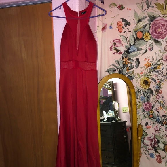 Event dress - Picture 2 of 3